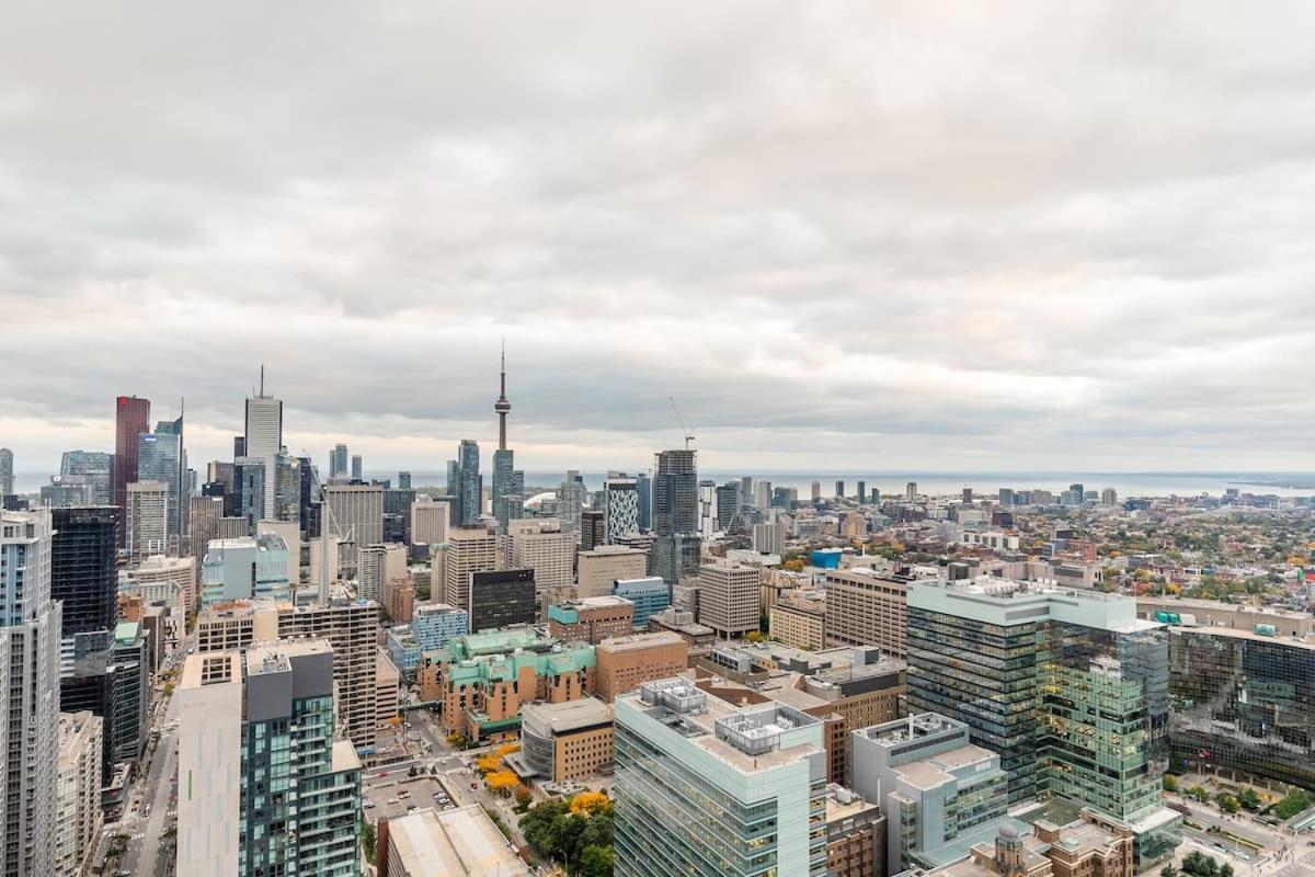 Great View High Rise In Central Toronto Bagian luar foto