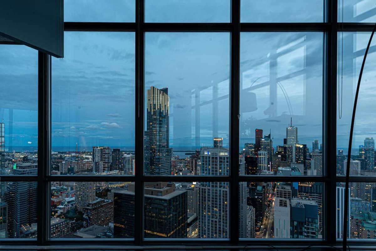 Great View High Rise In Central Toronto Bagian luar foto