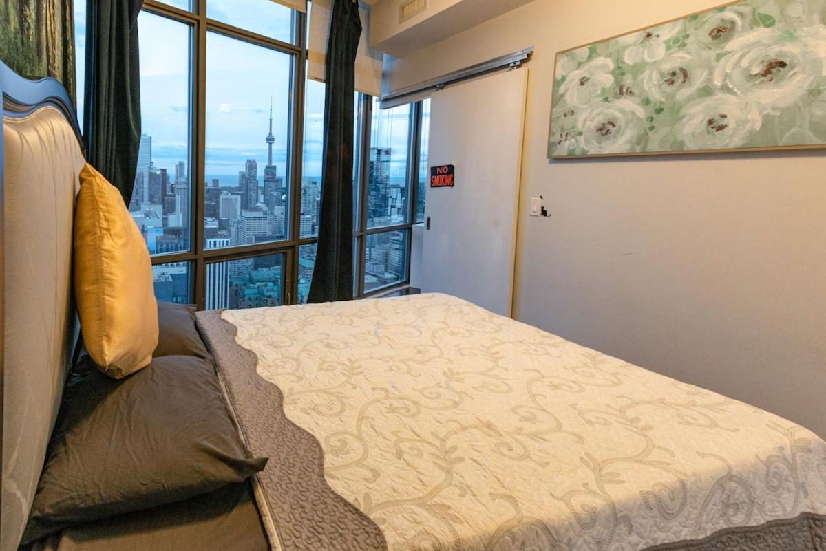 Great View High Rise In Central Toronto Bagian luar foto