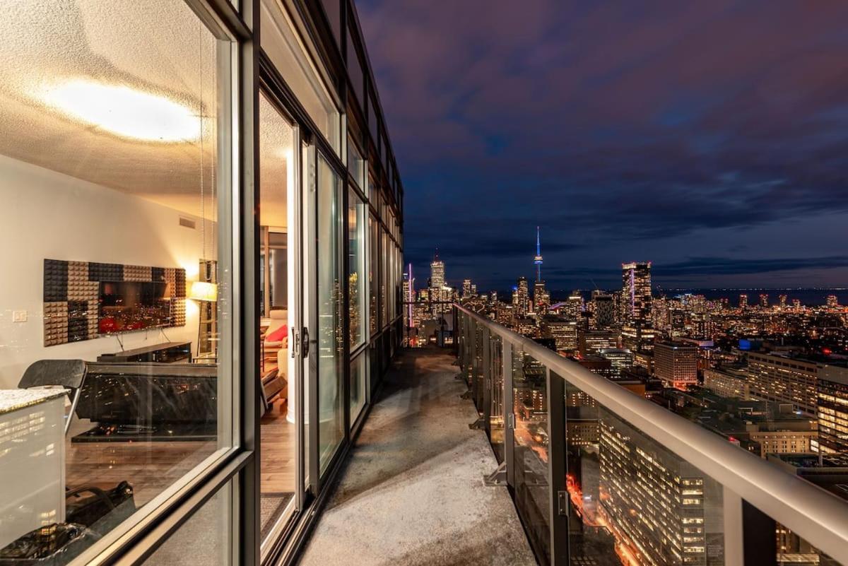 Great View High Rise In Central Toronto Bagian luar foto