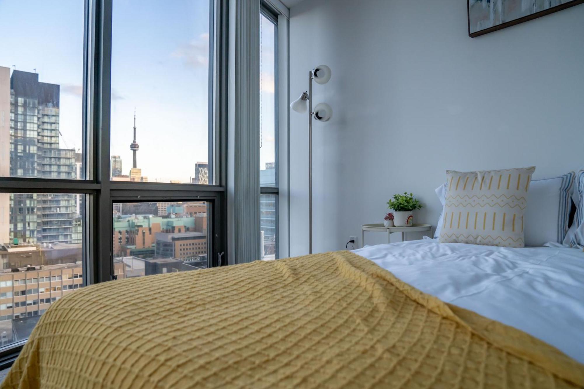 Great View High Rise In Central Toronto Bagian luar foto